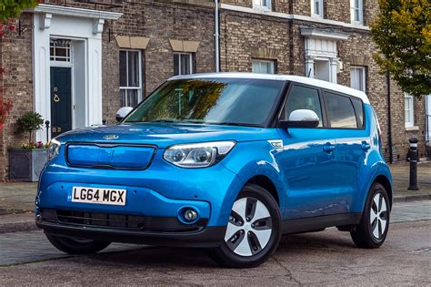 Kia Soul EV (2015) first drive review | Motoring Research