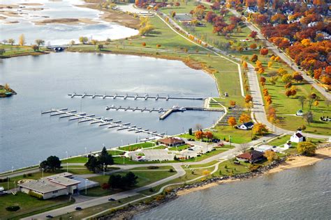 Escanaba Municipal Marina in Escanaba, MI, United States - Marina Reviews - Phone Number ...