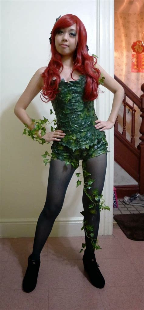 Halloween: Easy Poison Ivy Cosplay Costume and Makeup #cosplay # ...