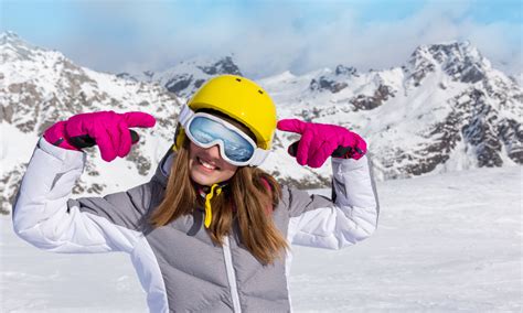 To snow travelers: Protect your eyes from “snow blindness” – Elitour