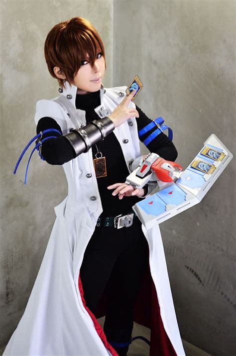 Yu-Gi-Oh! 10 Seto Kaiba Cosplay Pictures That We Love