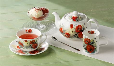 Poppy: Cup 420 ml and saucer breakfast, Roy Kirkham fine bone china ...