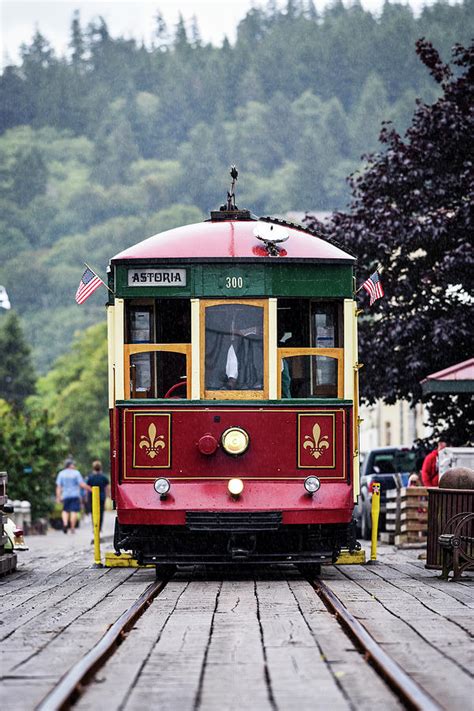 The Astoria Trolley Running Photograph by Robert L. Potts - Fine Art ...