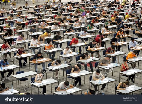 250,352 University Exam Images, Stock Photos & Vectors | Shutterstock