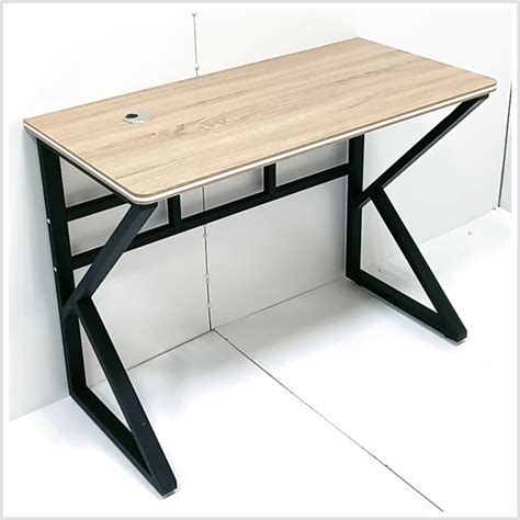 Wooden Computer Table – Multiwood