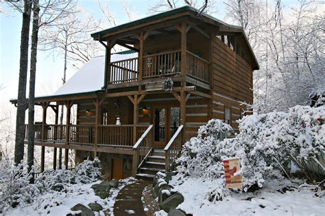 Cabin in the mountains Hunting Cabin, Cabin Lodge, Cozy Cabin, Cozy House, Small Log Cabin, Tiny ...