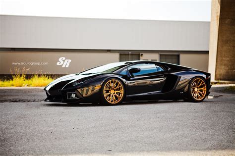 Black Aventador with gold rims [1460x973] Lamborghini Aventador, Ferrari, Lamborghini Diablo ...