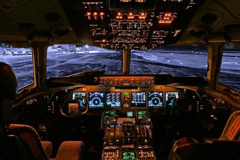 Night-Flight by Jens Juengling / 500px | Cockpit, Airbus a380 cockpit ...