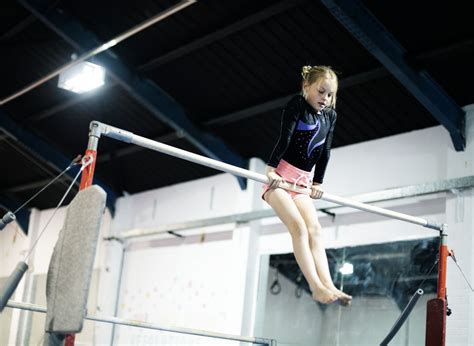 The Top 10 Gymnastics Moves For The Bars – gymnastics123.com