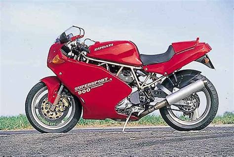 DUCATI 900SS (1990-2002) Review | Speed, Specs & Prices | MCN