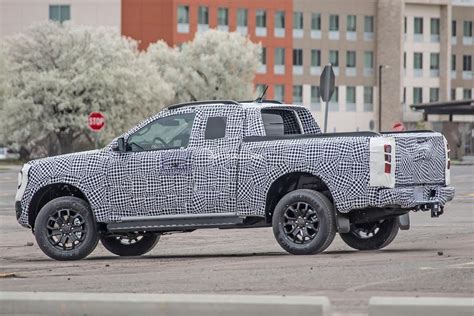 2023 Ford Ranger Spied Testing Alongside New Bronco, Current Ranger ...