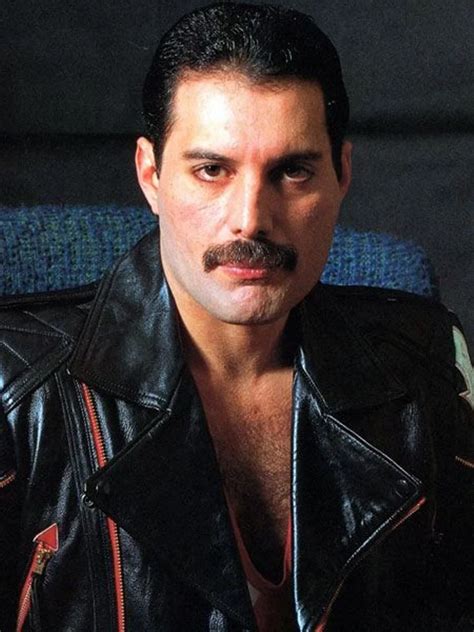 Freddie Mercury Cause of Death His Biography, Parents, Songs, & Fact