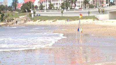 Leisure, fun on Durban beaches on Good Friday - SABC News - Breaking ...