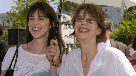 Jane Birkin and Charlotte Gainsbourg reunited for a retrospective in New York - Archyde