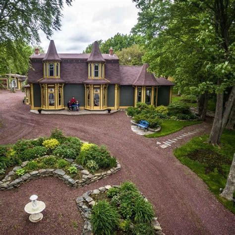 'Heartbreaking': Vandals destroy colourful furniture belonging to Harbour Grace B&B | CBC News