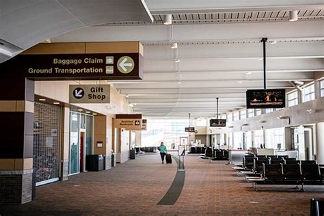 Eat, Drink, Shop! - Peoria International Airport