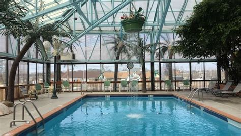 Wildwood Inn Tropical Dome & Theme Suites: 2021 Room Prices, Deals & Reviews | Expedia.com