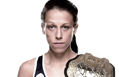 Joanna Jedrzejczyk - Official UFC® Fighter Profile Ufc Fighter, Female Fighter, Joanna ...