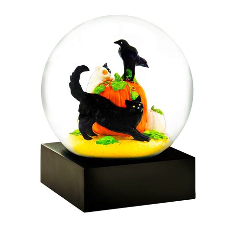 Halloween Snow Globe – CoolSnowGlobes