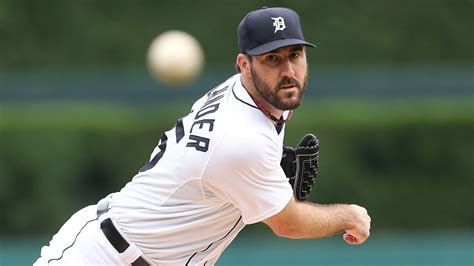 Tigers' Justin Verlander loses no-hitter in ninth inning | Sporting News