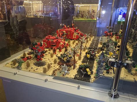 Lego Warhammer 40K Diorama | Lega Nerd