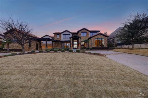 Patrick Mahomes House: Pics of Super Bowl MVP’s Kansas City Home