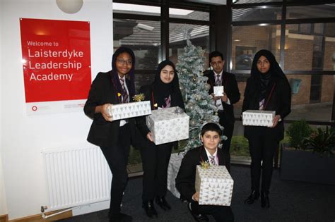 Pupils help bring a smile to the faces of Bradford’s disadvantaged ...