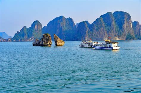 Ha Long Bay, Vietnam stock image. Image of mountain - 272129059