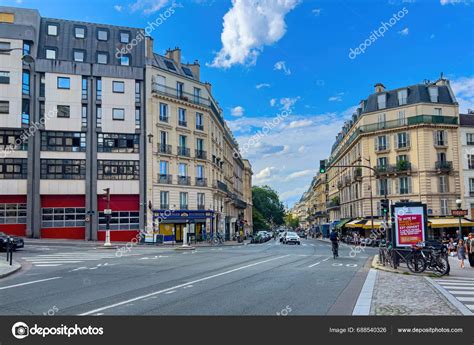 Typical Street View City Paris Paris France September 2023 – Stock Editorial Photo © 4kclips ...