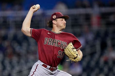 Arizona Diamondbacks fans ecstatic as team calls up top pitching ...