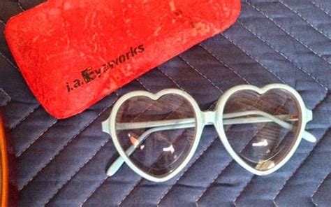 Elton John’s Heart-Shaped Glasses Stolen from Memphis Museum