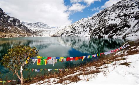 Tsomgo Lake, East Sikkim - Travel Sikkim | Stress Free Holiday ...