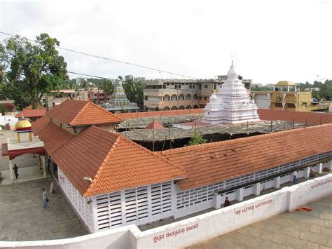 Kadri Manjunath Temple, Mangalore (2023) | Kadri Temple Timings, Photos