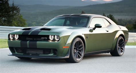 Dodge Challenger SRT Hellcat Redeye Videos Will Make You Put Them On ...