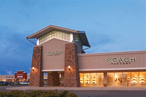 About Pleasant Prairie Premium Outlets® - A Shopping Center in Pleasant ...