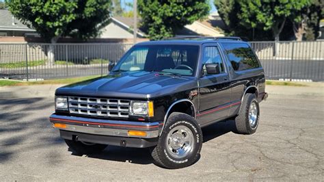 1990 Chevrolet S-10 BLAZER 5.3L LS V8 | Vintage Car Collector