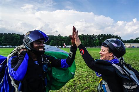 First Time Tandem Skydiving Tips - Skydive Carolina