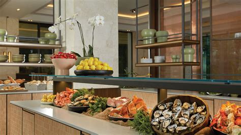 Resort Dining Options | Marriott Vacation Club at Surfers Paradise