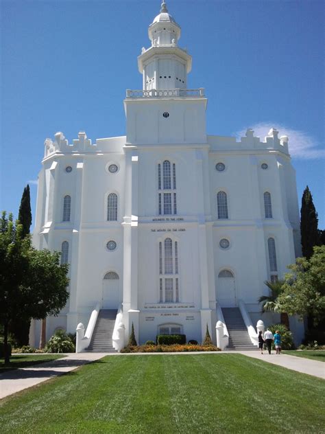 Utah Junkie: My Trip to the Mormon/LDS Temple in St. George, UT
