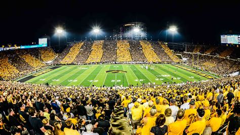 Iowa's renovations on Kinnick Stadium expected to make it much louder