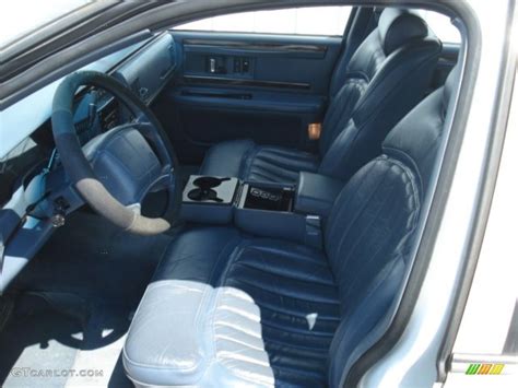 Blue Interior 1995 Buick Roadmaster Sedan Photo #69658791 | GTCarLot.com