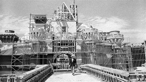 How much did it cost to build disneyland in 1955 - kobo building