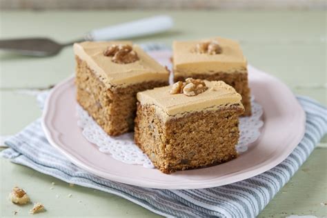 Coffee and Walnut Traybake Recipe | Odlums