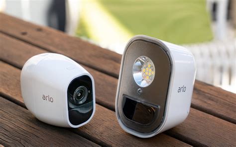 Arlo adds lights to security camera solution – Pickr