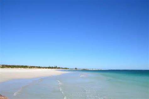 Geraldton Beach Camping Guide | Everything You Need to Know - Lets ...