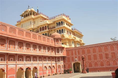 Pink city Jaipur trip for 2 days: Golden Triangle Tour