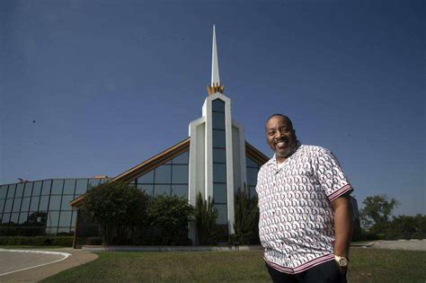 Marvin Sapp on new album and dealing with pandemic at church