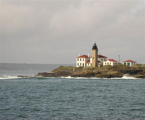 Beavertail Lighthouse Photograph by Robert Suggs - Fine Art America