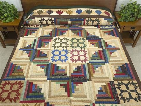 Pin by Tittat H on Amish quilt | Country quilts, Bear quilts, Log cabin quilt blocks