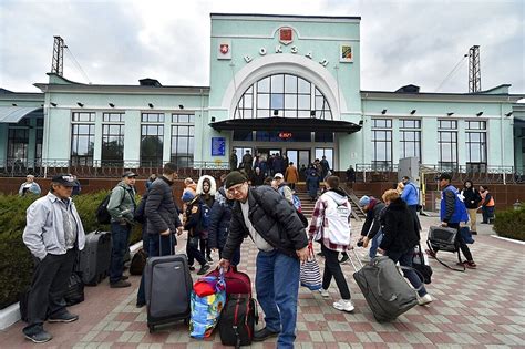 Russian-installed authorities order evacuation of Kherson | The Arkansas Democrat-Gazette ...